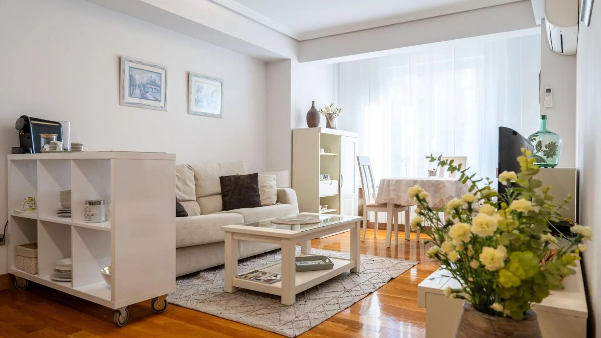 Daire Esnaola By People Rentals San Sebastián